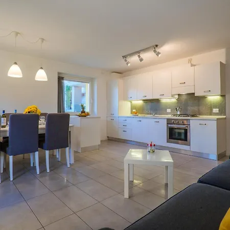 Delle Rose Appartement *